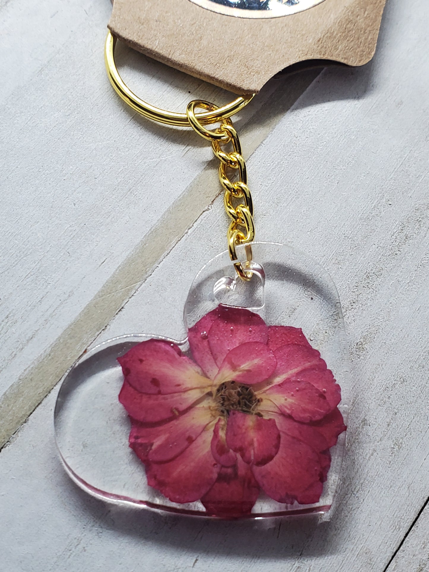 Rose heart keychain