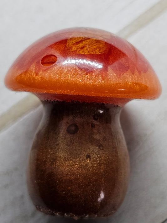 Wildflower resin mushroom