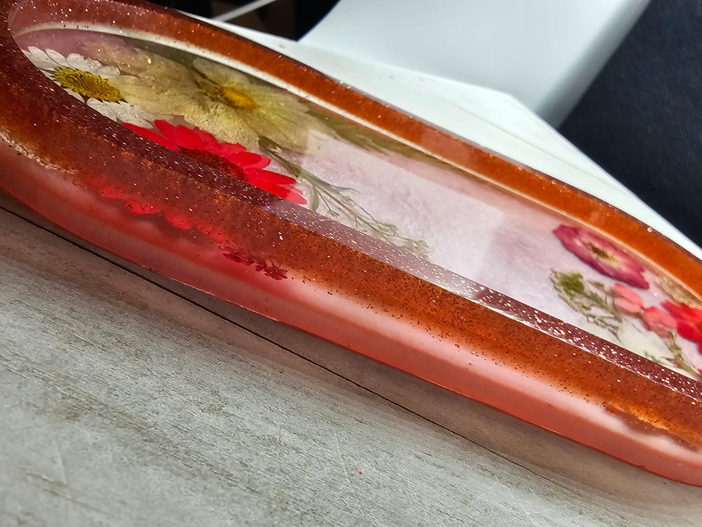 flower resin trinket tray