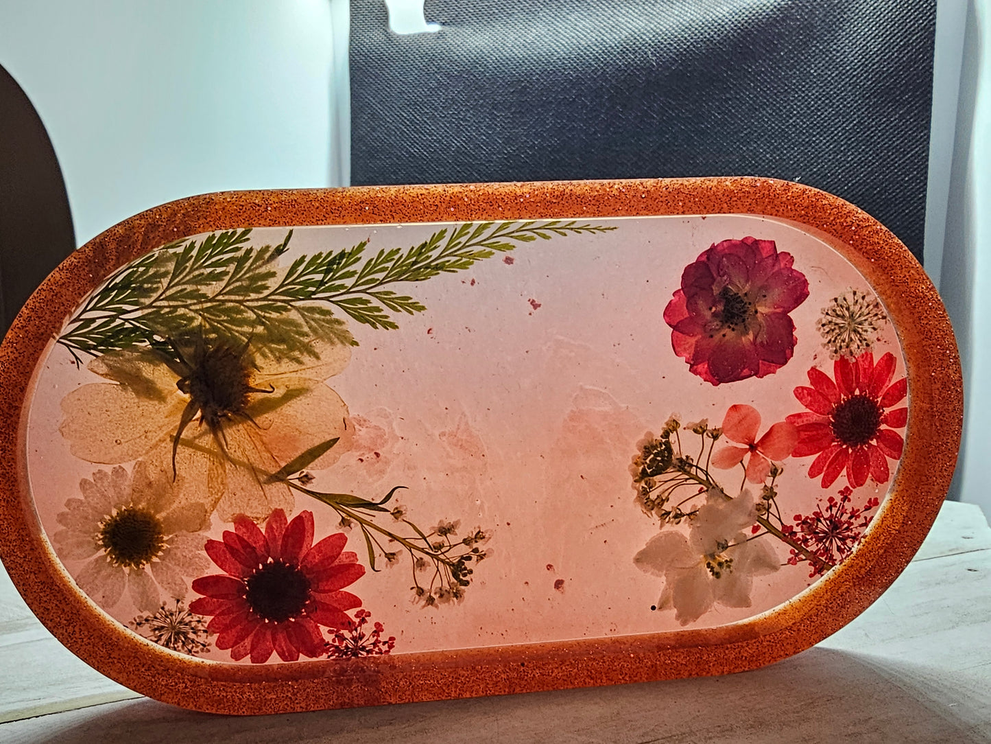 flower resin trinket tray