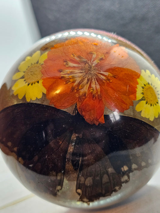 Butterfly resin mushroom