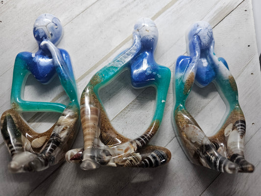 beach thinker resin figurine set