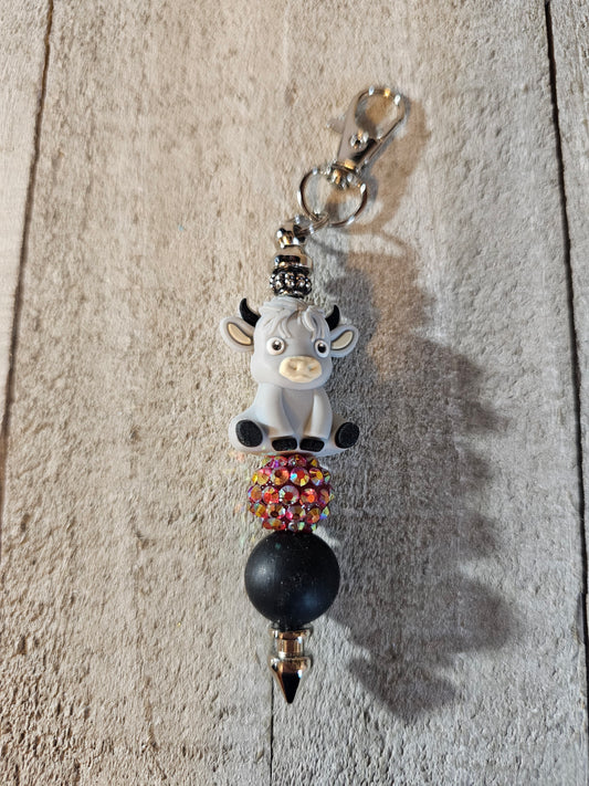 Highland cow beaded keychain